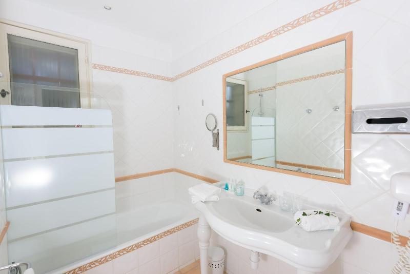 Hotel Belesso Фонвьей Экстерьер фото